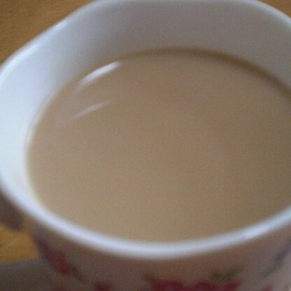 こんばんは・・・・・・・豆乳カフェオレ、とっても飲みやすいですね。ごちそうさまです。美味しかった～～～～(*^_^*)